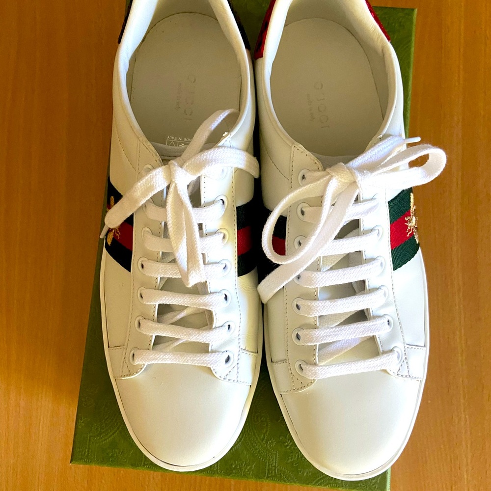 💯Authentic GUCCI sneakers  39.5. European size. USA 8,5-9.